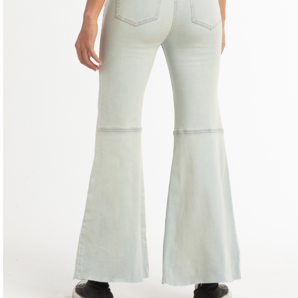 Free People Womens Youthquake Crop Flare Jeans in Bleach sz 30 NWT $128R - Picture 5 of 5
